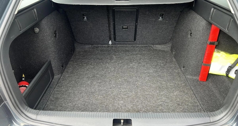 Skoda Octavia cena 65800 przebieg: 77488, rok produkcji 2019 z Jawor małe 232